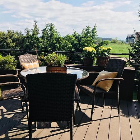 ノヴィ・タルク Oberza Pod Roza Restauracja, Sauny, Jacuzzi Bed & Breakfast エクステリア 写真
