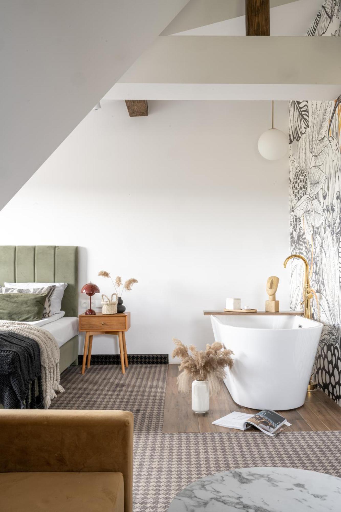 ノヴィ・タルク Oberza Pod Roza Restauracja, Sauny, Jacuzzi Bed & Breakfast エクステリア 写真