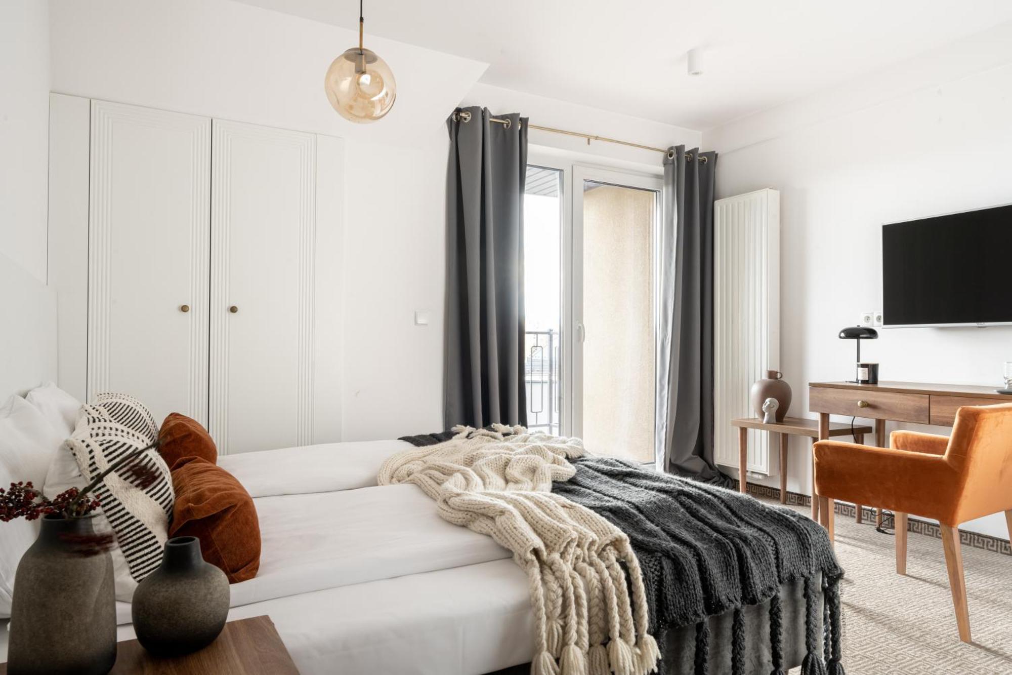 ノヴィ・タルク Oberza Pod Roza Restauracja, Sauny, Jacuzzi Bed & Breakfast エクステリア 写真