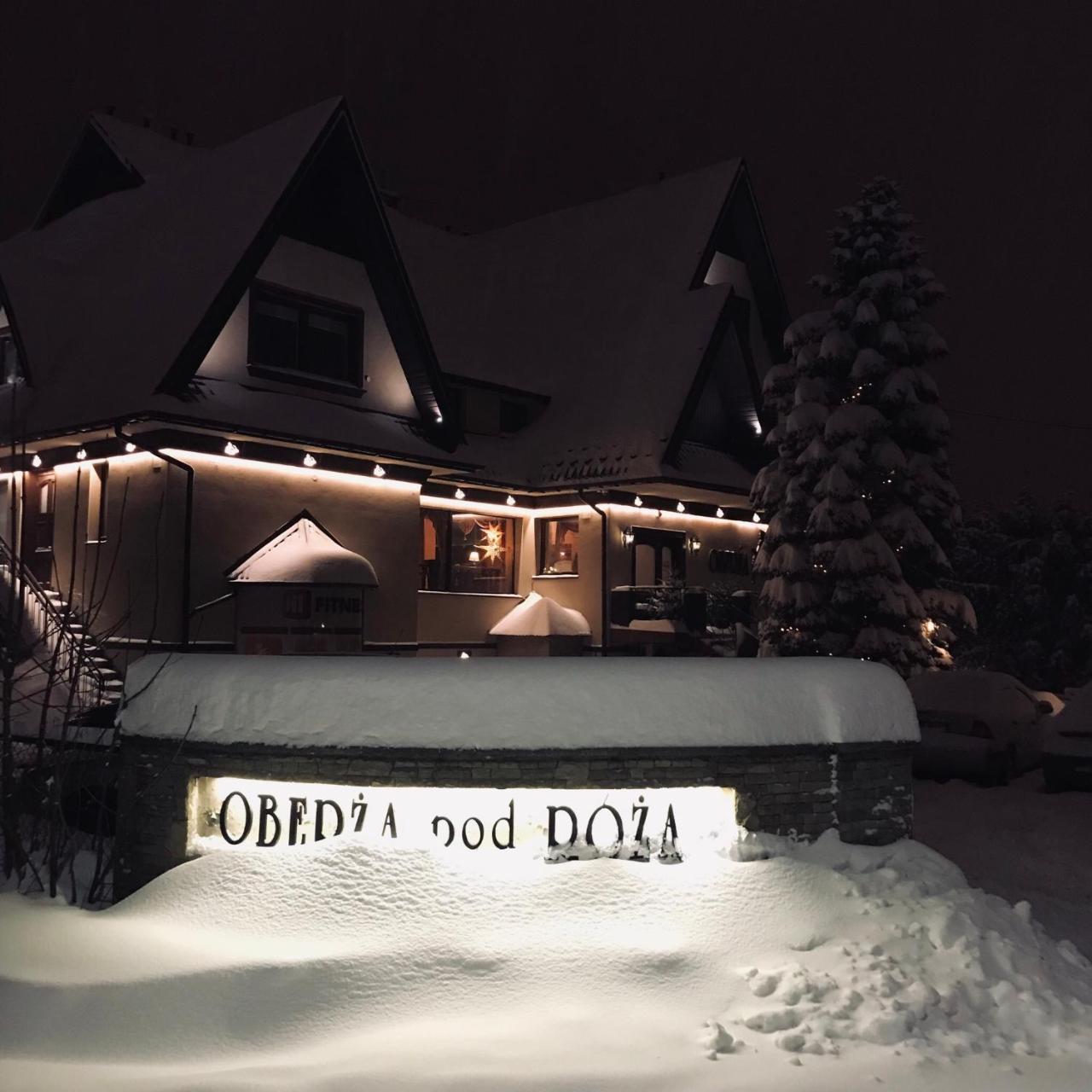 ノヴィ・タルク Oberza Pod Roza Restauracja, Sauny, Jacuzzi Bed & Breakfast エクステリア 写真